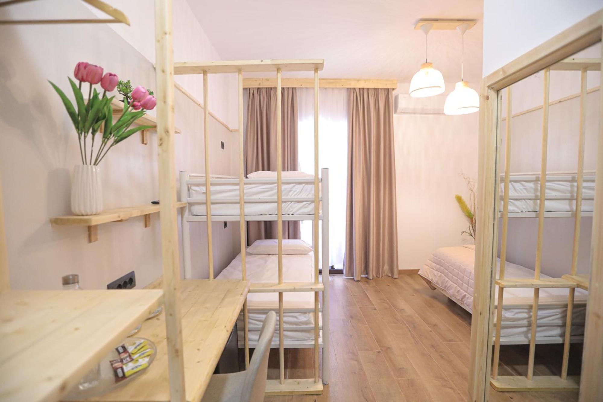 Nidum Harmony Bed & Breakfast Tirana Bagian luar foto