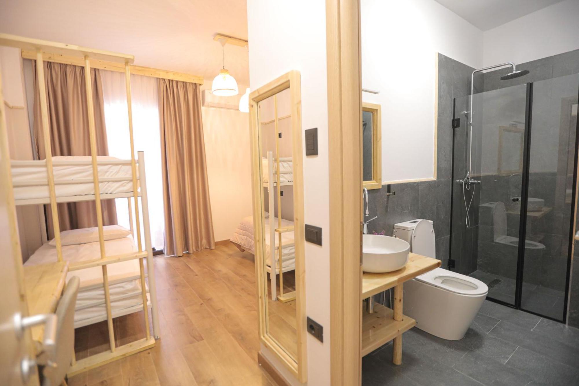 Nidum Harmony Bed & Breakfast Tirana Bagian luar foto