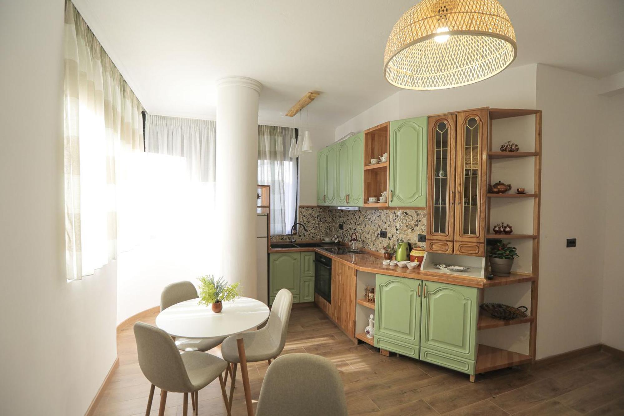 Nidum Harmony Bed & Breakfast Tirana Bagian luar foto