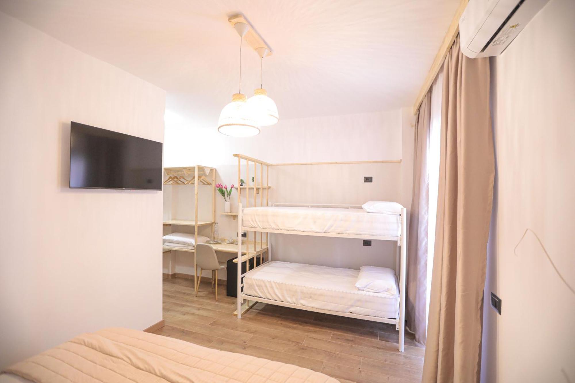 Nidum Harmony Bed & Breakfast Tirana Bagian luar foto